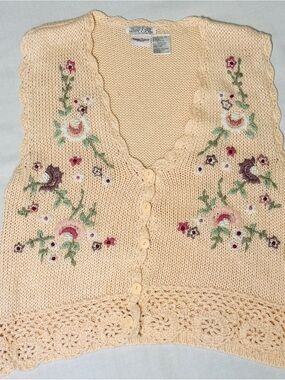 Vintage Handknit Floral Embroidery Sweater Vest Womens XL Ramie Cottage Grandma
